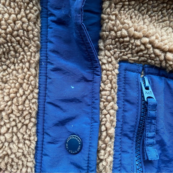 Abercrombie & Fitch teddy sherpa bomber jacket - Picture 2 of 3